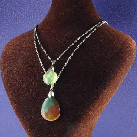 گردنبند سنگ خون و پرهنیت