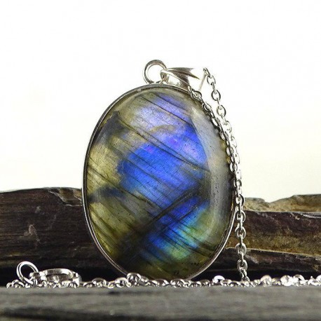 آویز نقره سنگ لابرادوریت ماداگاسکار