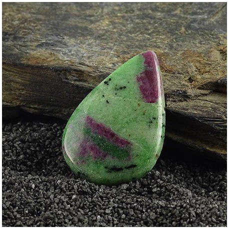 سنگ روبی زوئیست