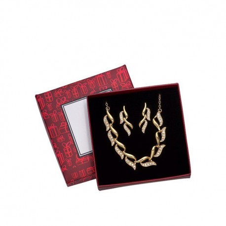 گردنبند و گوشواره