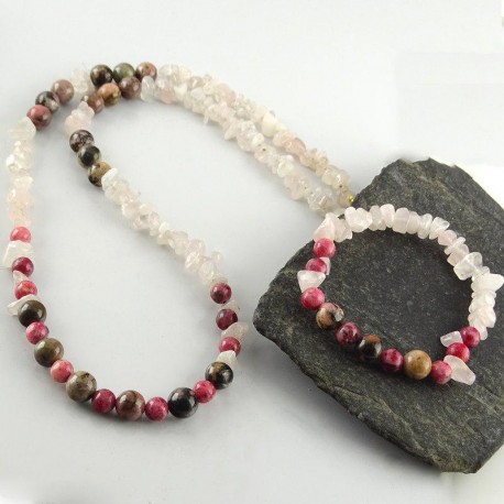 مجموعه گردنبند و دستبند سنگ طبیعی