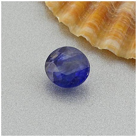 سنگ یاقوت کبود