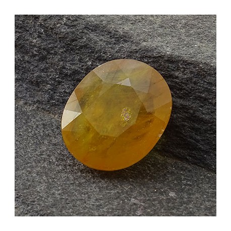 سنگ یاقوت زرد