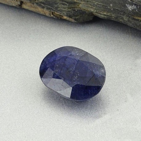 سنگ یاقوت کبود