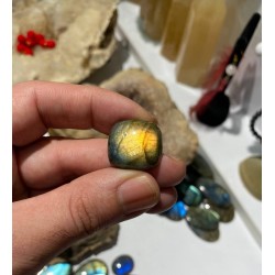 سنگ لابرادوریت